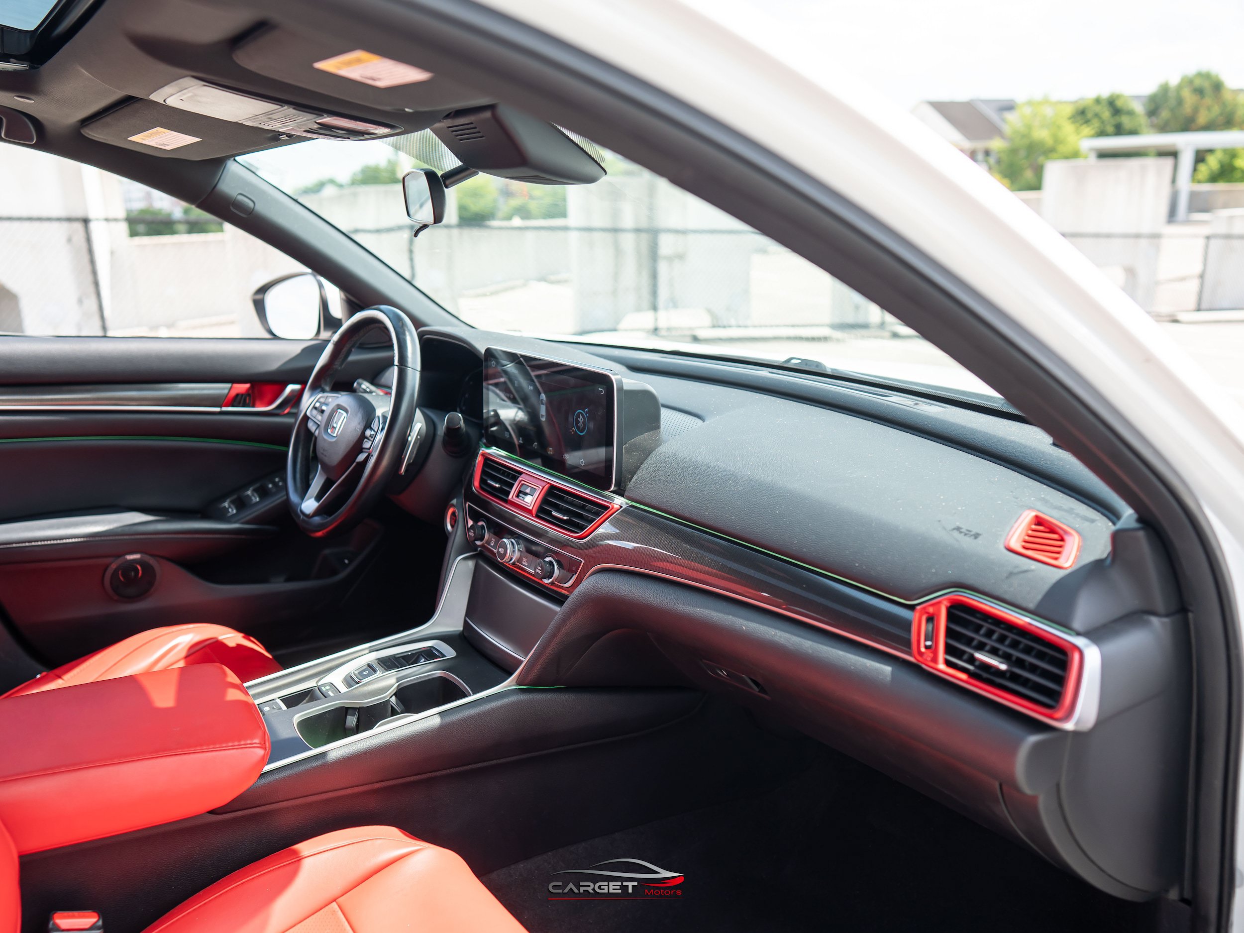Used 2018 Honda Accord Sport image 15