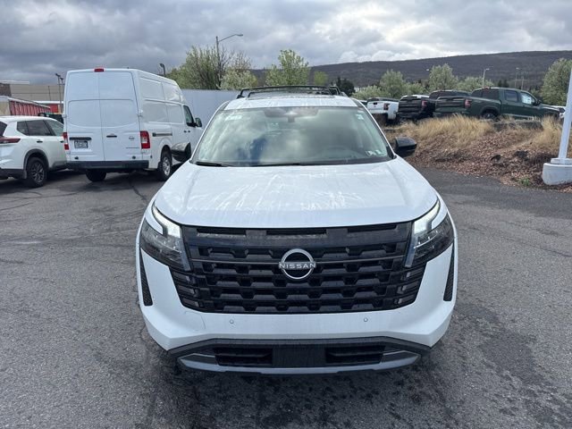 New 2026 Nissan Pathfinder Platinum AWD/4WD image 2
