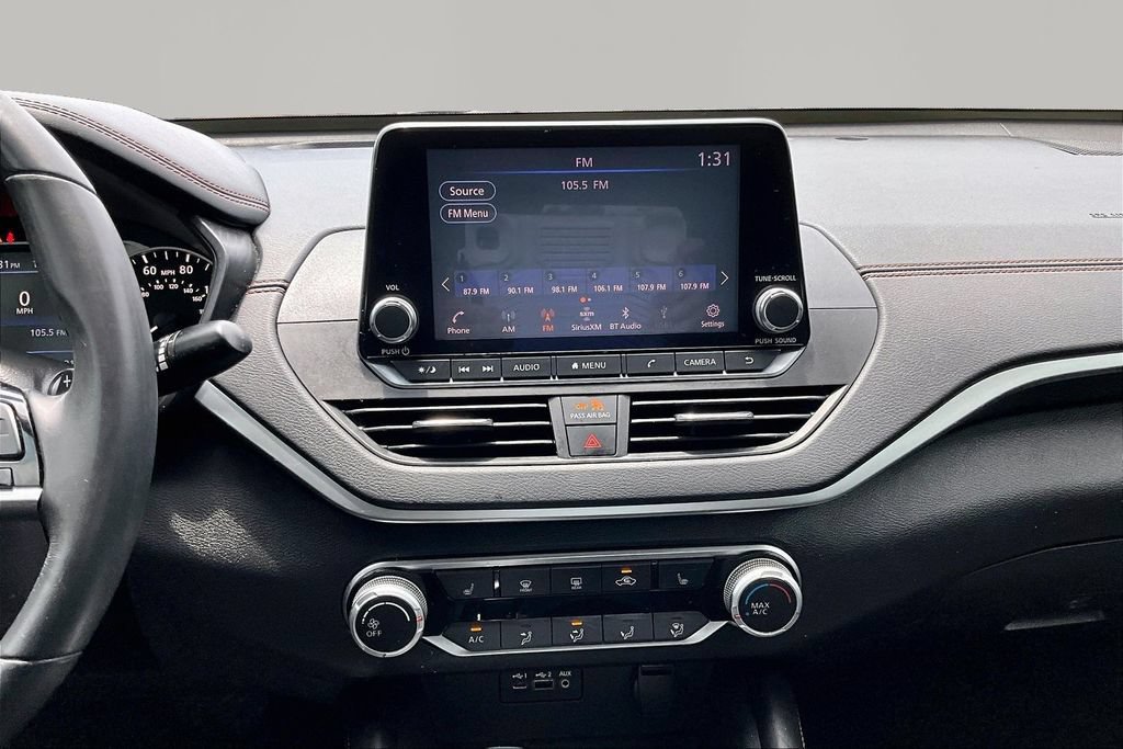Used 2020 Nissan Altima 2.5 SR w/ Premium Package FWD image 11