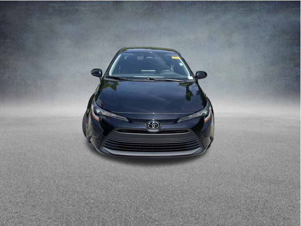 Used 2024 Toyota Corolla LE FWD image 7