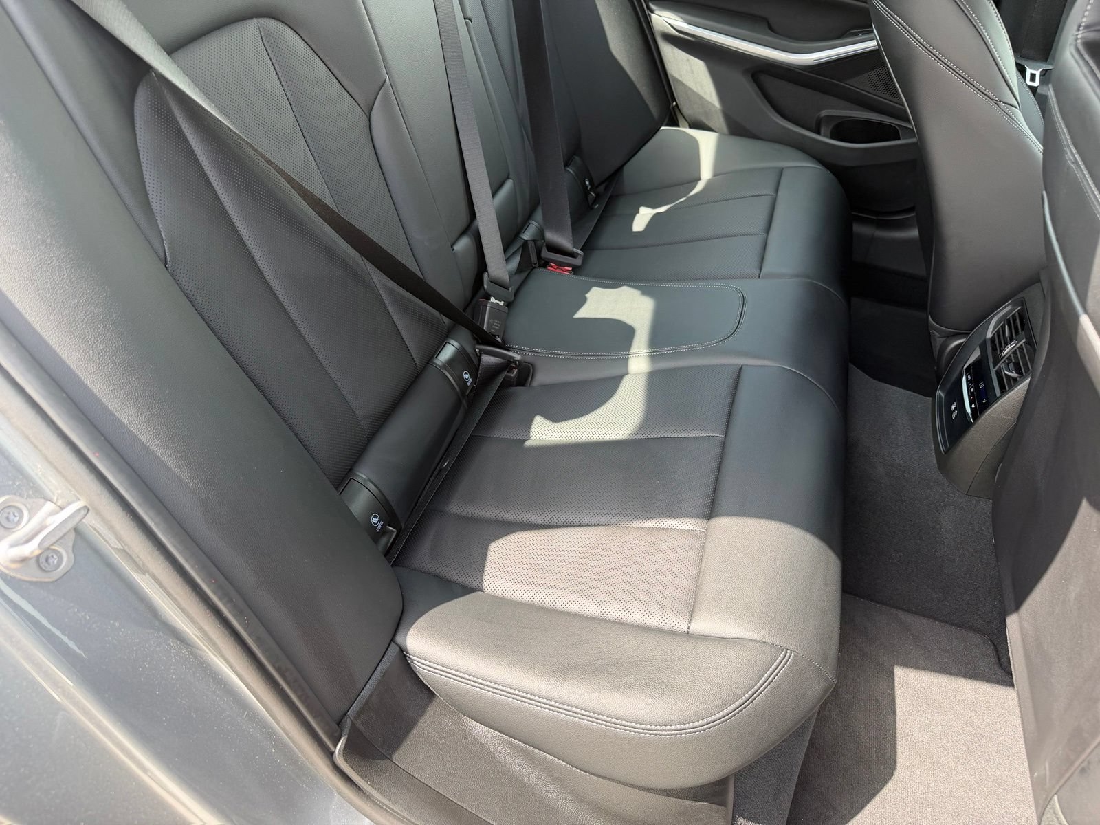 Used 2026 BMW 330i Sedan RWD image 13
