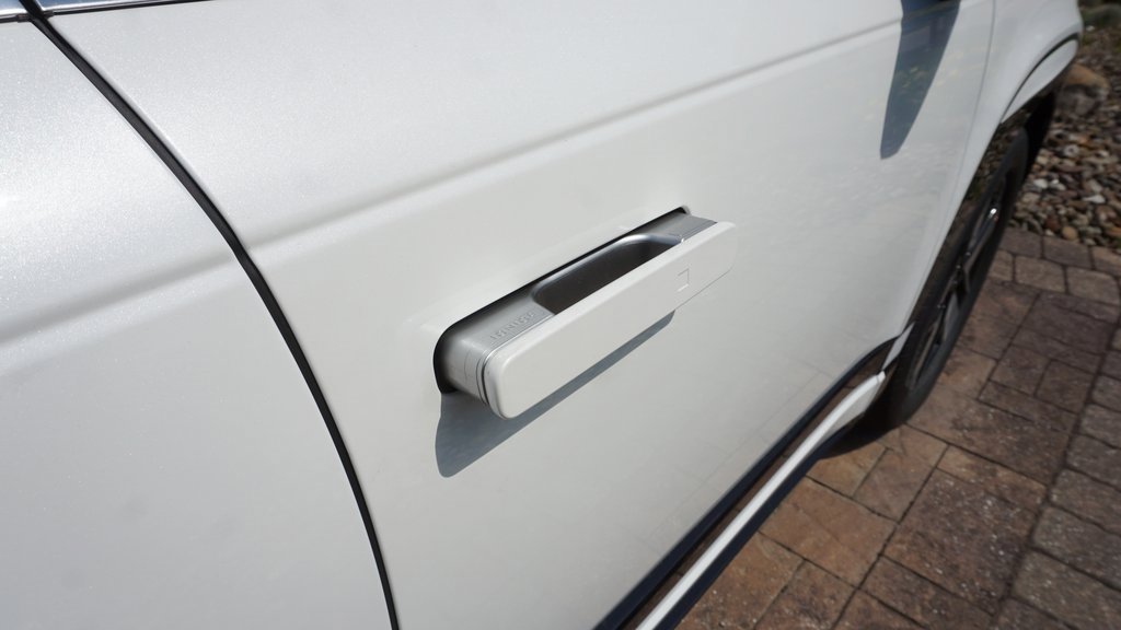 New 2026 Hyundai Ioniq 9 SEL image 8