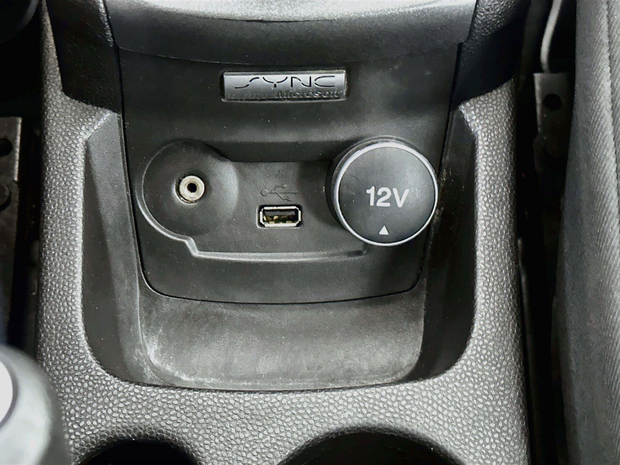 Used 2014 Ford Fiesta S FWD image 24