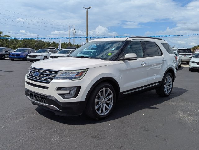 Used 2017 Ford Explorer Limited FWD image 8