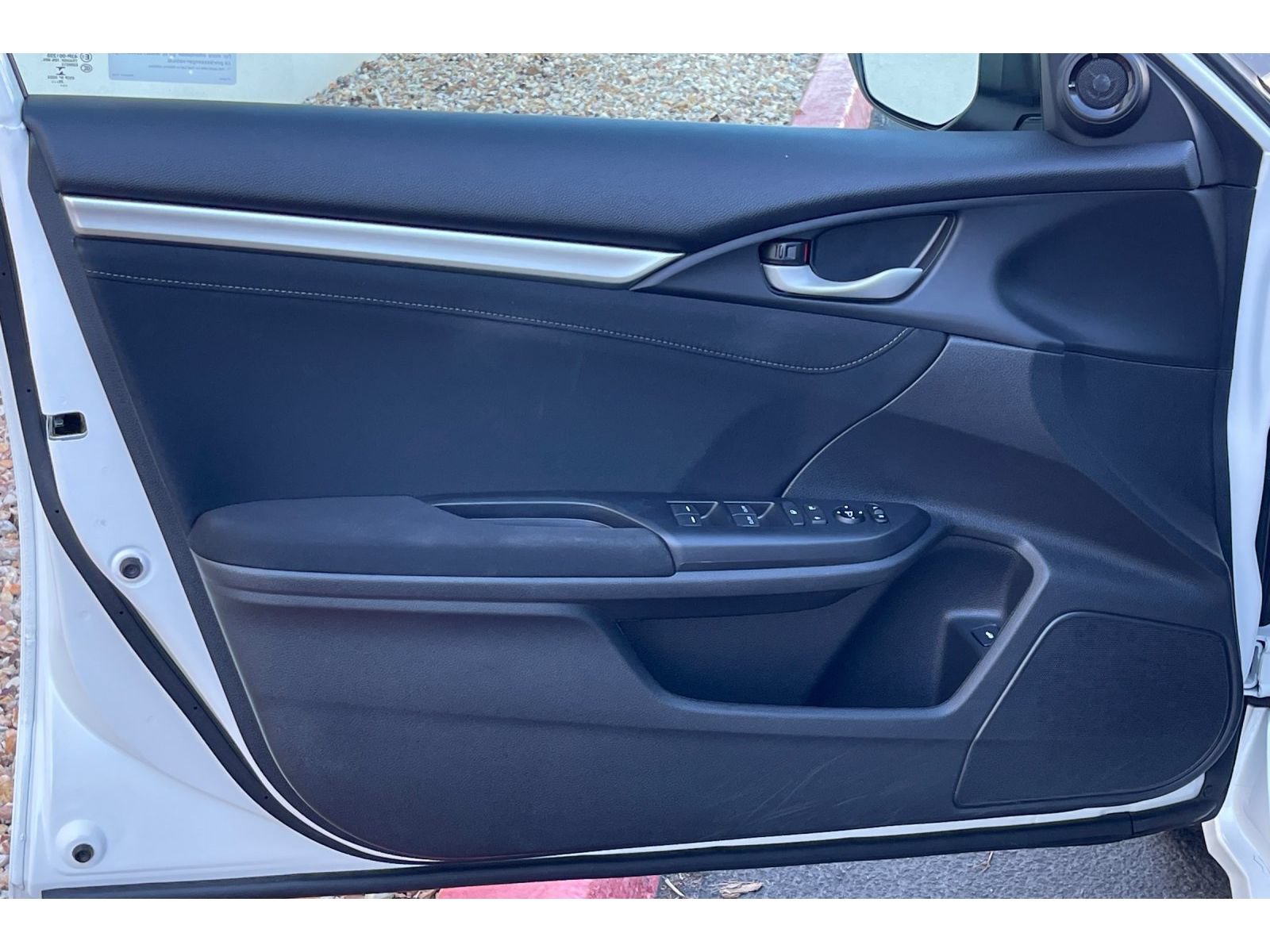 Used 2021 Honda Civic EX image 11