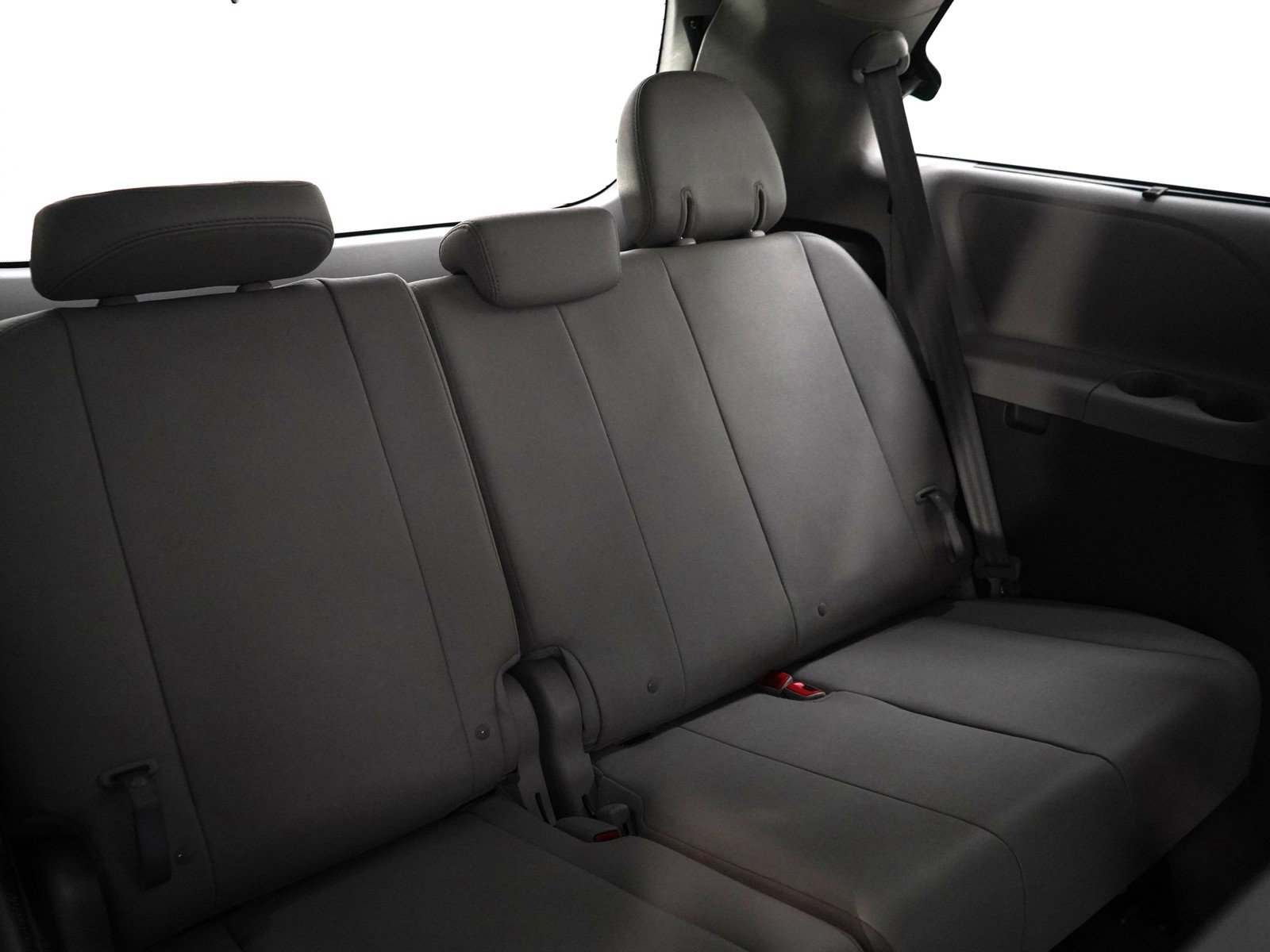 Used 2017 Toyota Sienna XLE Premium image 13