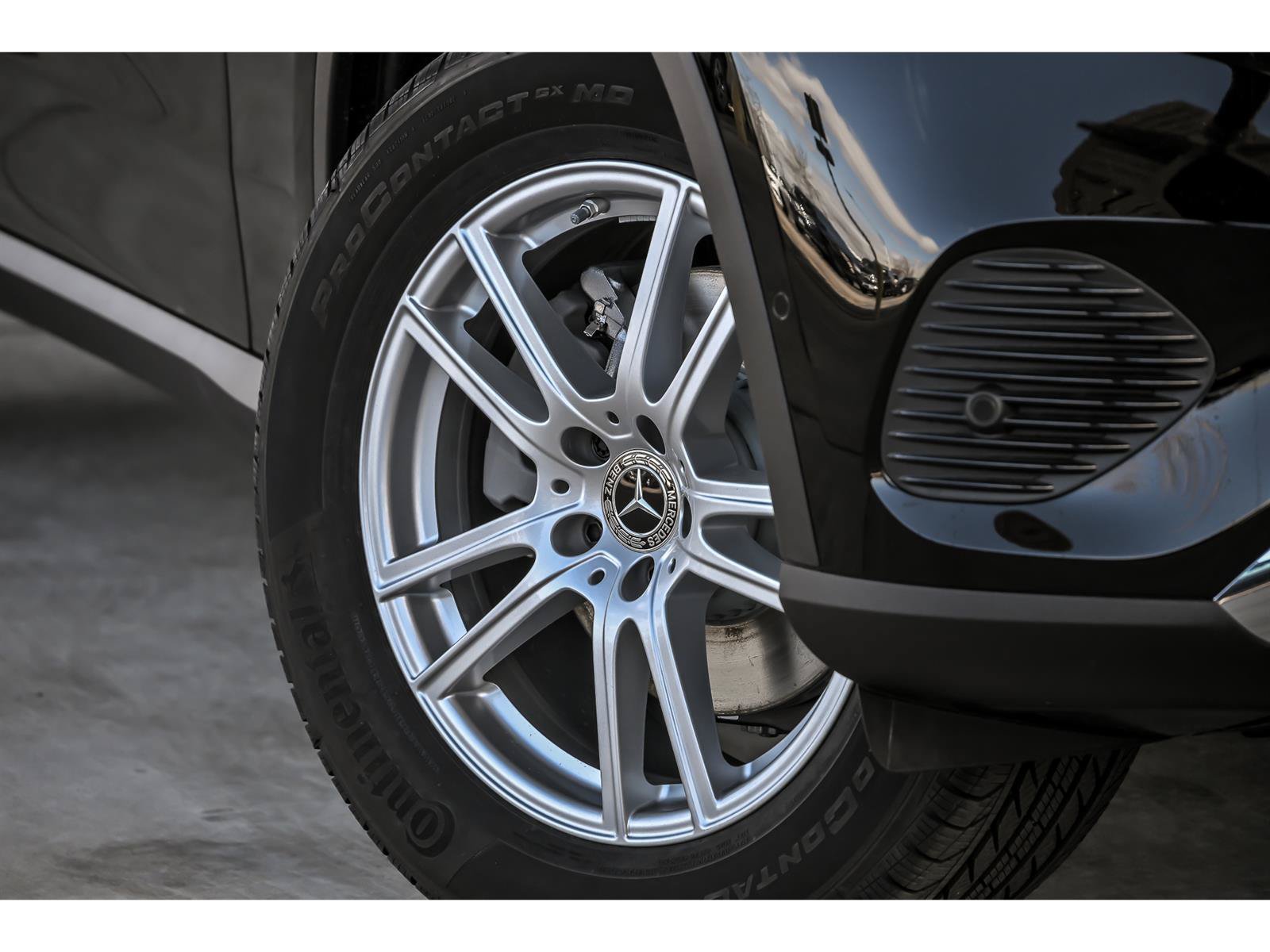 Certified 2026 Mercedes-Benz GLC 300 4MATIC image 3