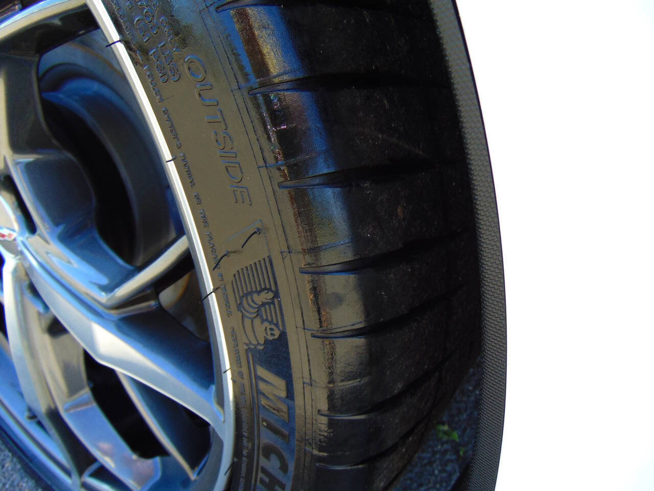 Used 2022 Chevrolet Corvette Stingray Preferred Cpe w/ Z51 Performance Package image 46