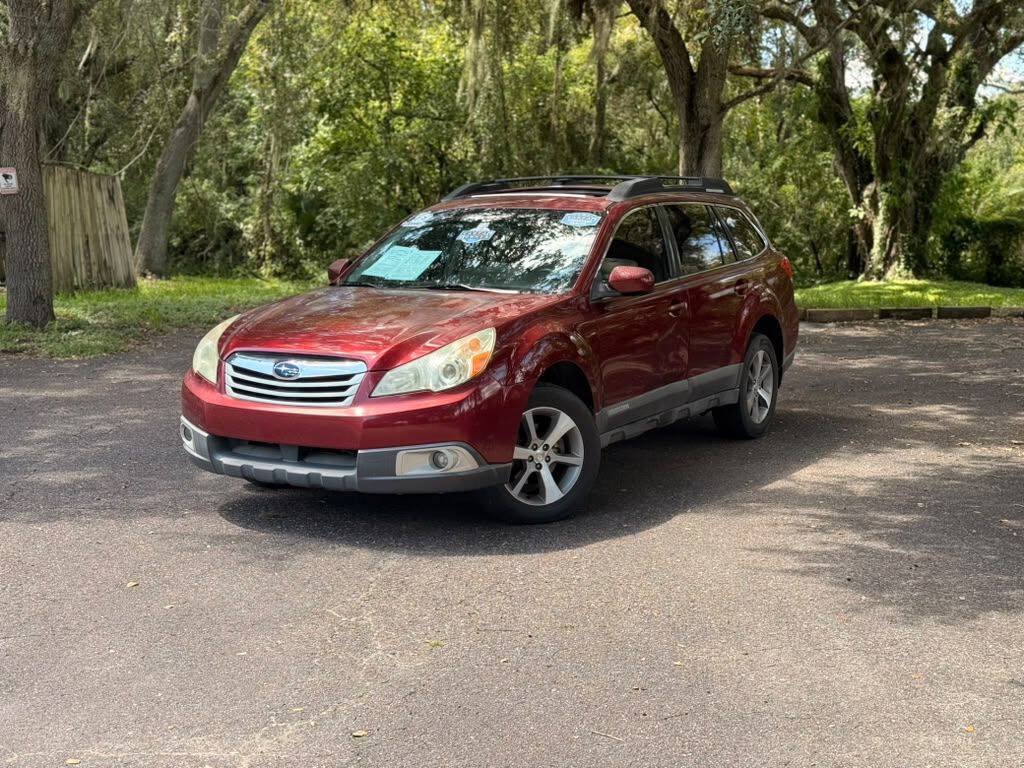 Used 2011 Subaru Outback 2.5i Premium AWD/4WD image 1