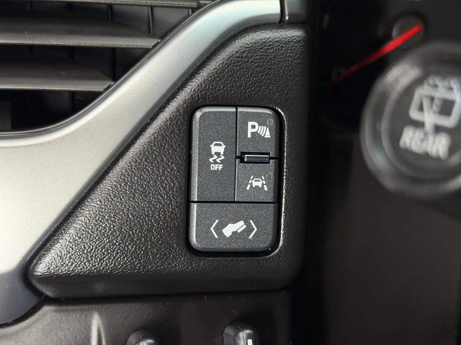 Used 2016 Chevrolet Tahoe LTZ RWD image 38