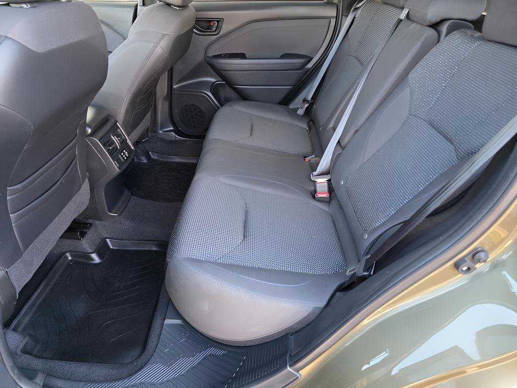 Used 2025 Subaru Forester Premium w/ Convenience Package #1 image 16