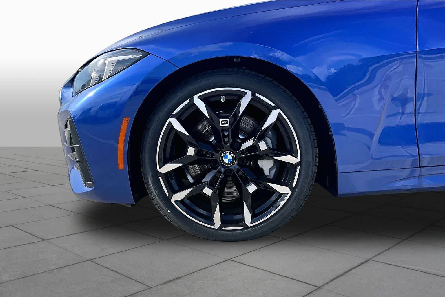 New 2026 BMW 430i Coupe w/ M Sport Package RWD image 10