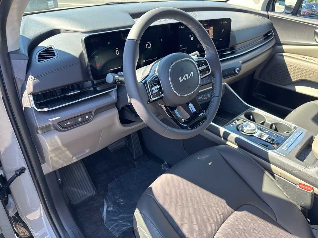 New 2026 Kia Carnival EX image 10