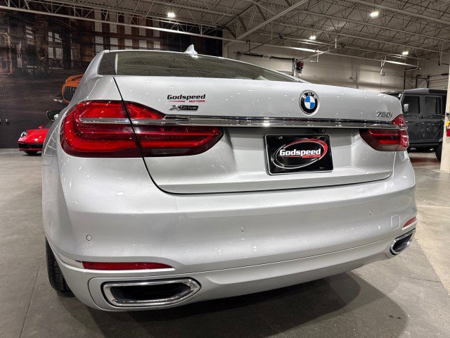 Used 2016 BMW 750i xDrive image 40