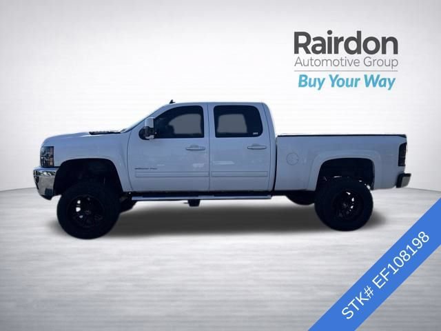 Used 2014 Chevrolet Silverado 2500 LTZ AWD/4WD image 4