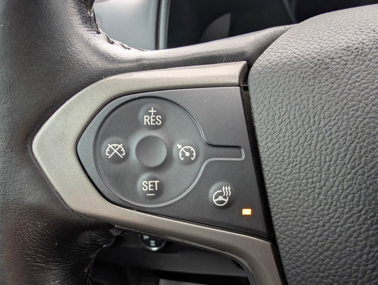 Used 2020 Chevrolet Colorado Z71 image 13