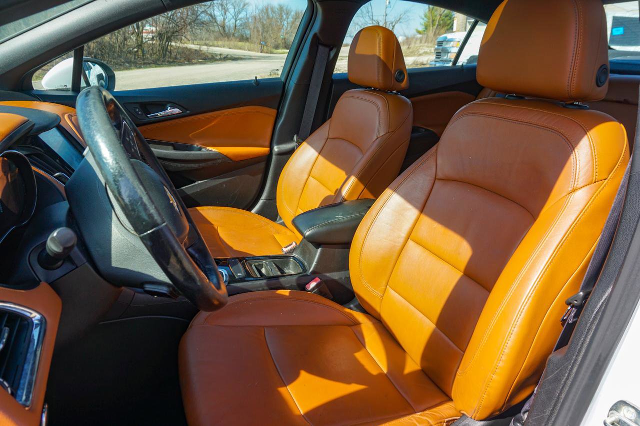 Used 2017 Chevrolet Cruze Premier FWD image 49