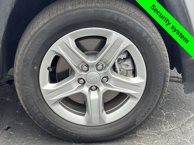 Used 2024 Jeep Compass Latitude AWD/4WD image 30