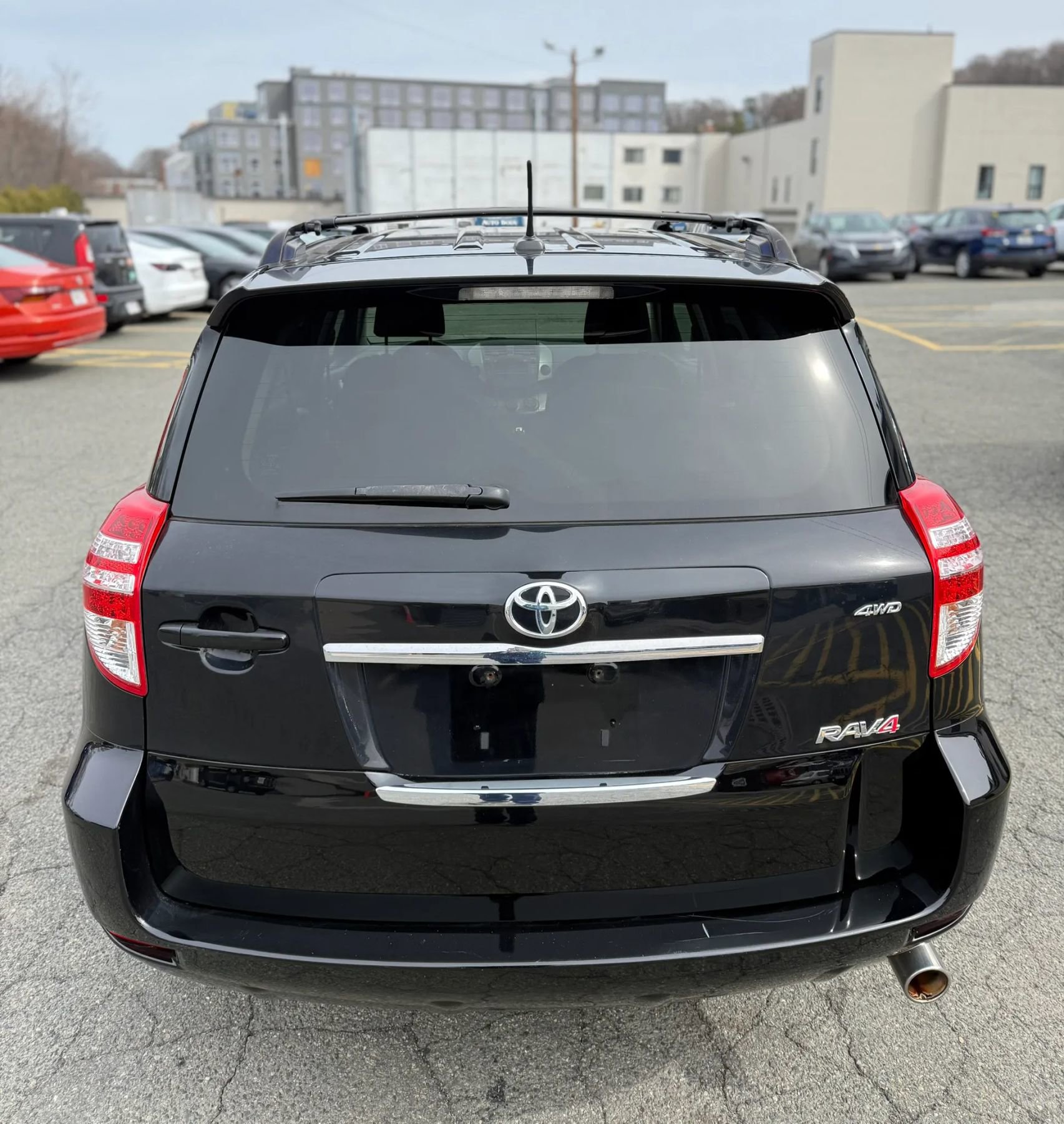 Used 2011 Toyota RAV4 Sport w/ Sport Appearance Pkg image 8