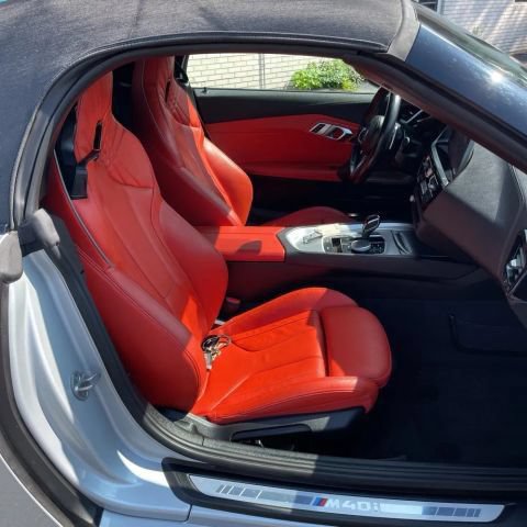 Used 2022 BMW Z4 M40i w/ Premium Package RWD image 14