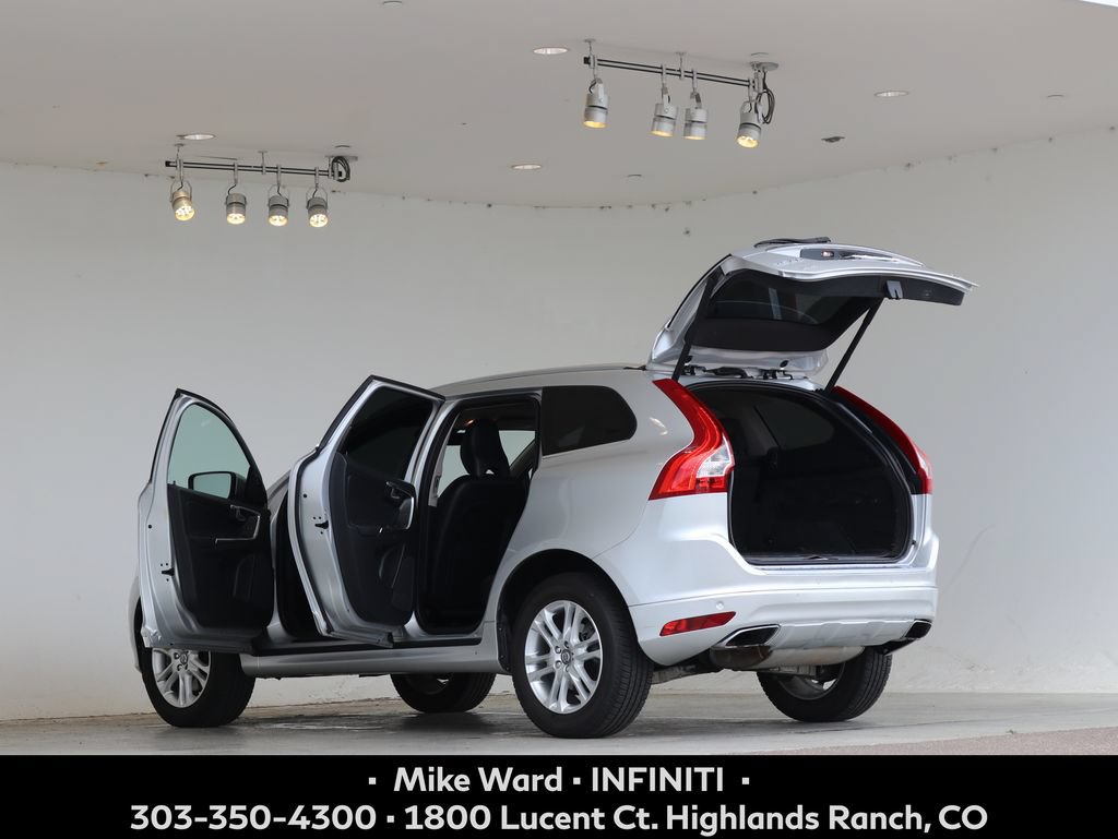 Used 2015 Volvo XC60 T5 w/ Protection Package AWD/4WD image 4
