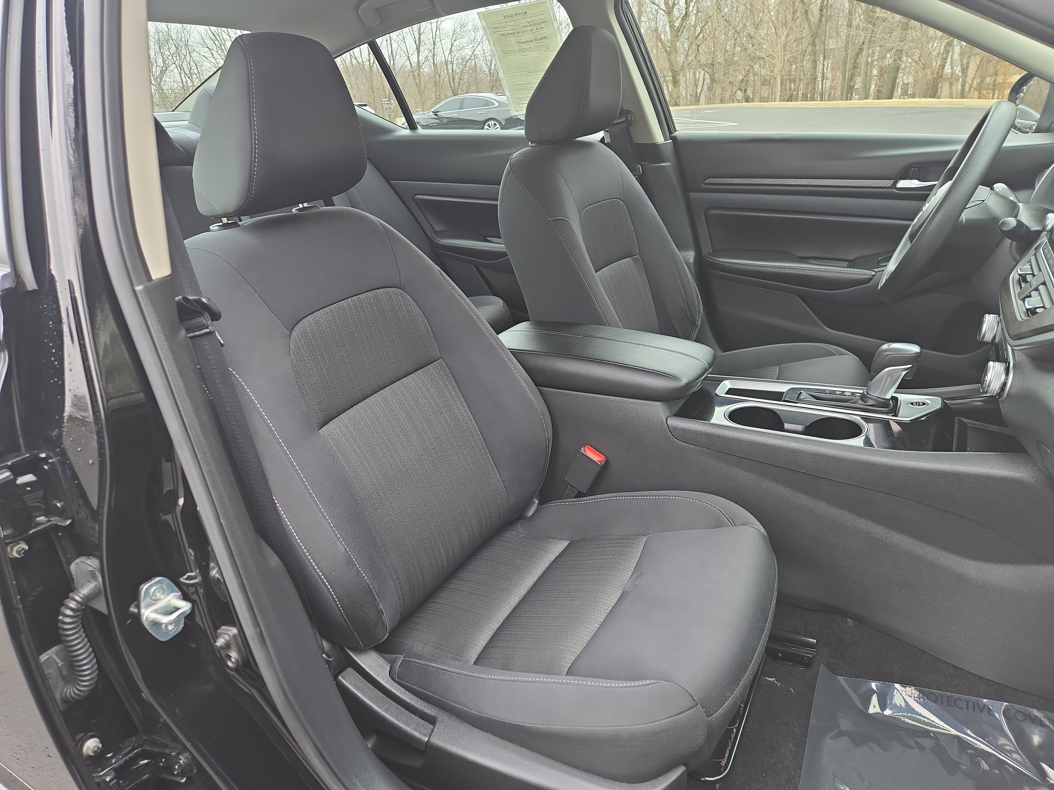 Used 2024 Nissan Altima 2.5 SV image 23