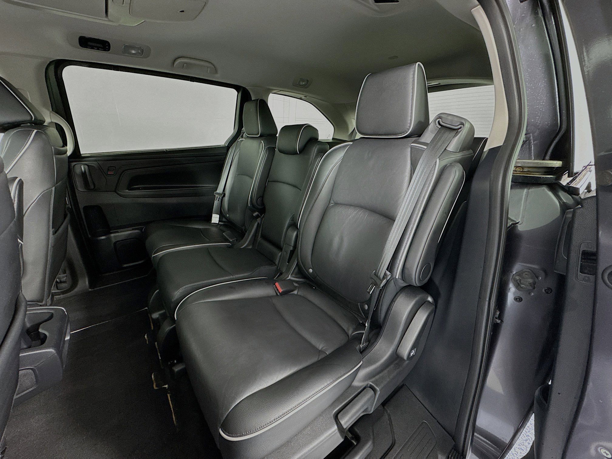 Certified 2025 Honda Odyssey Touring image 25