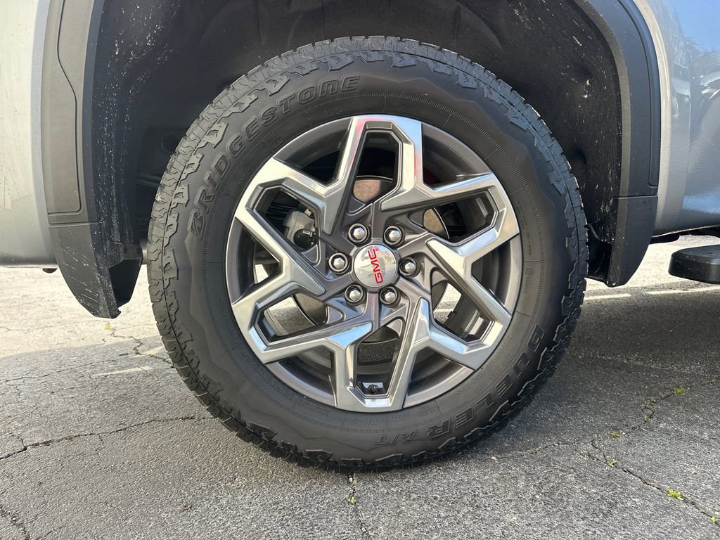 Used 2025 GMC Sierra 1500 SLT w/ SLT Premium Plus Package image 18