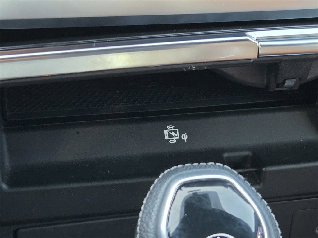 Used 2024 INFINITI QX80 Sensory image 21