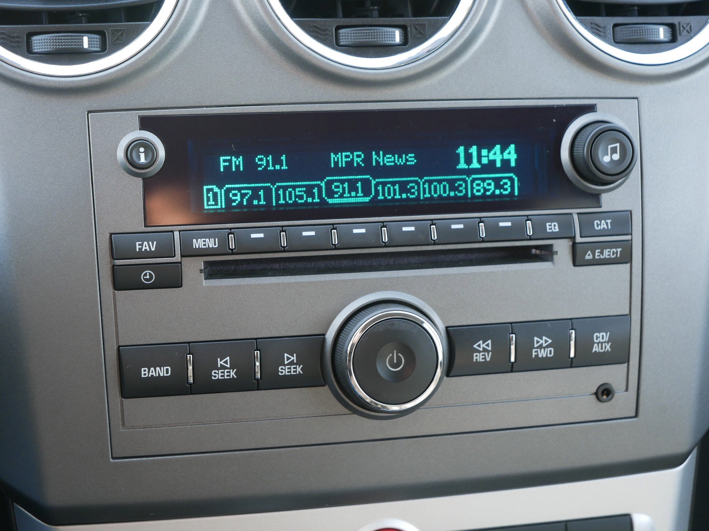 Used 2012 Chevrolet Captiva Sport LT w/ Convenience Package image 22