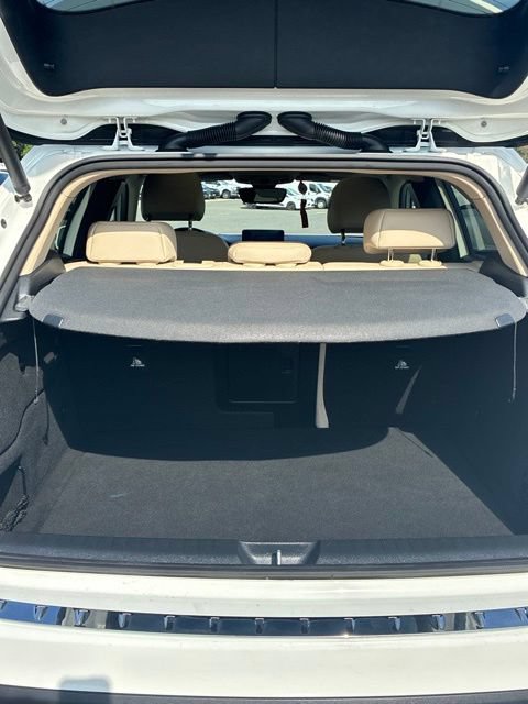 Used 2019 Mercedes-Benz GLA 250 4MATIC w/ Premium Package image 5
