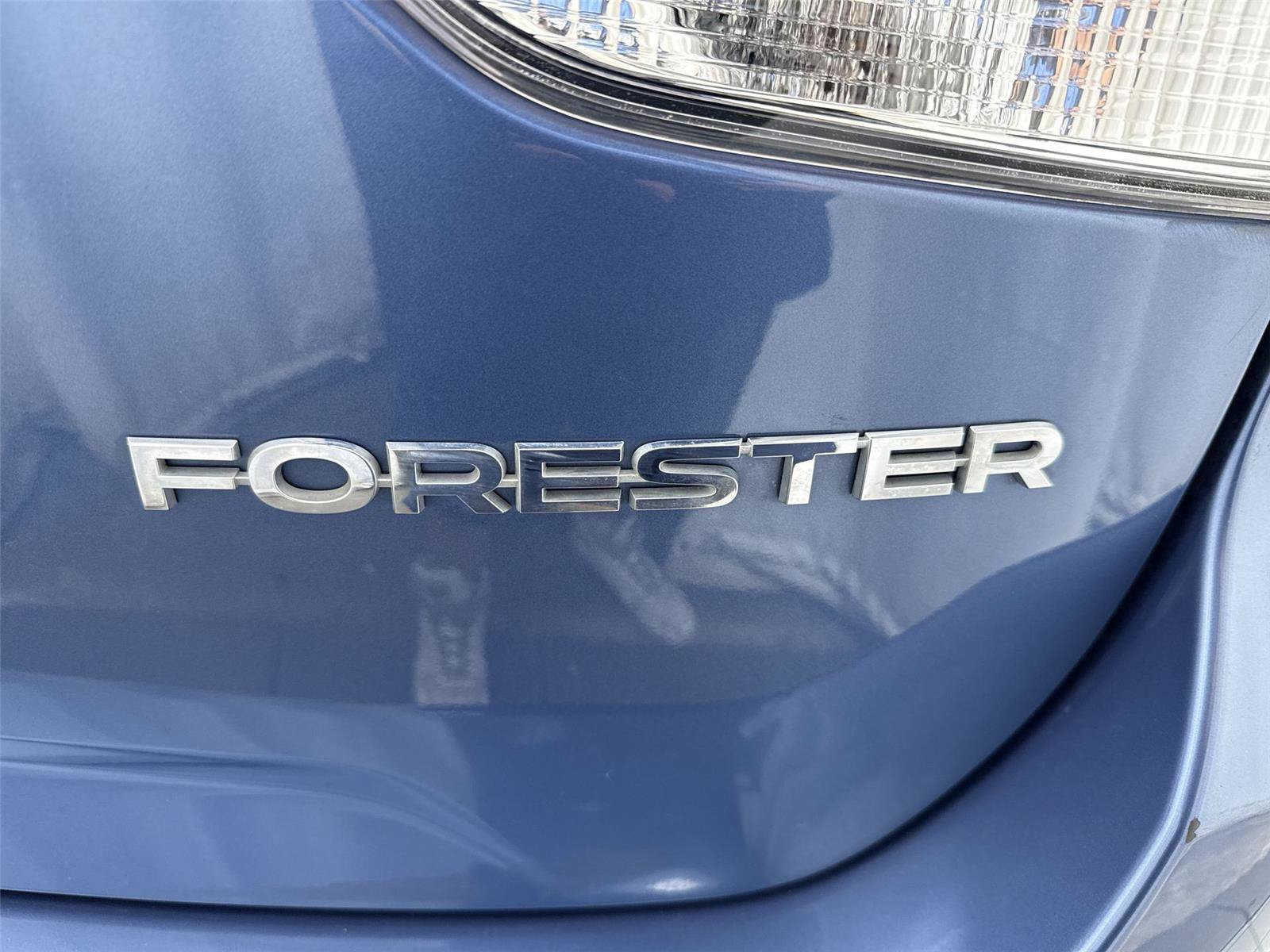 Used 2020 Subaru Forester Premium AWD/4WD image 19