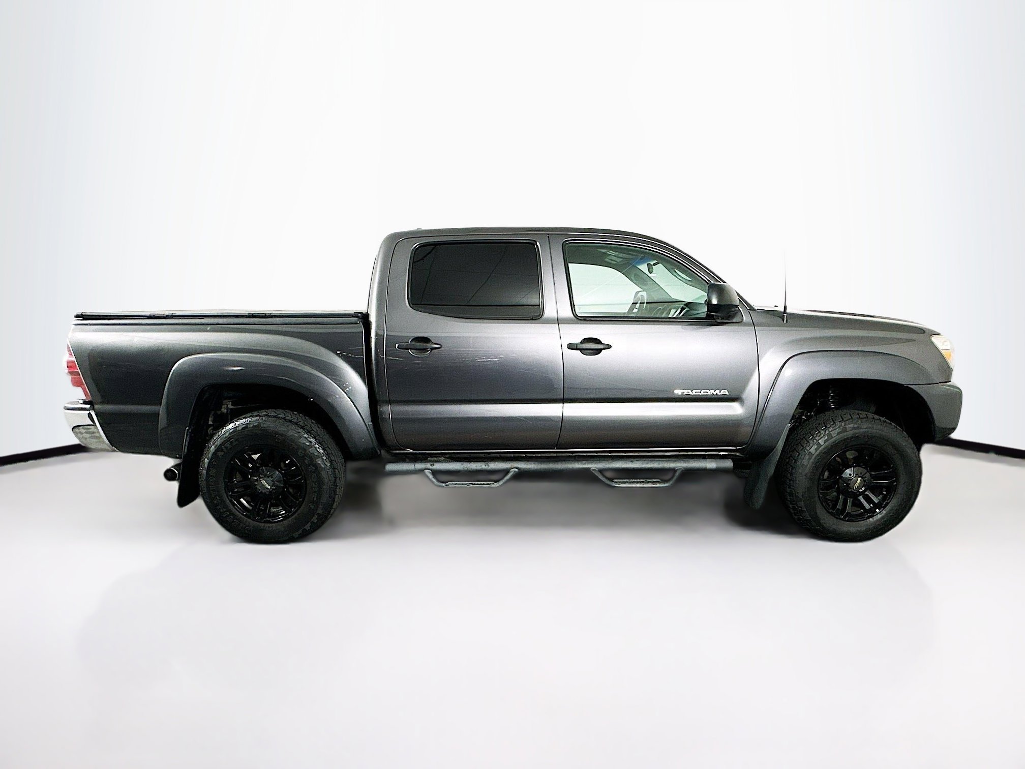 Used 2014 Toyota Tacoma PreRunner image 10