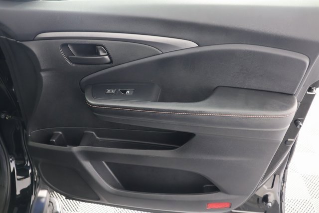 Used 2022 Honda Pilot TrailSport image 31