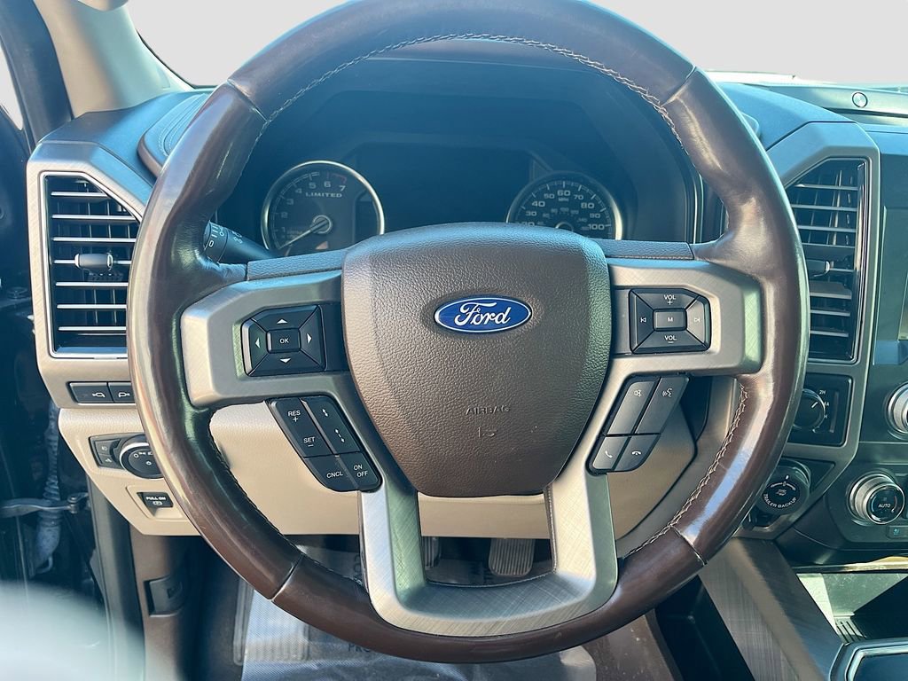 Used 2020 Ford F150 Limited w/ Trailer Tow Package image 11