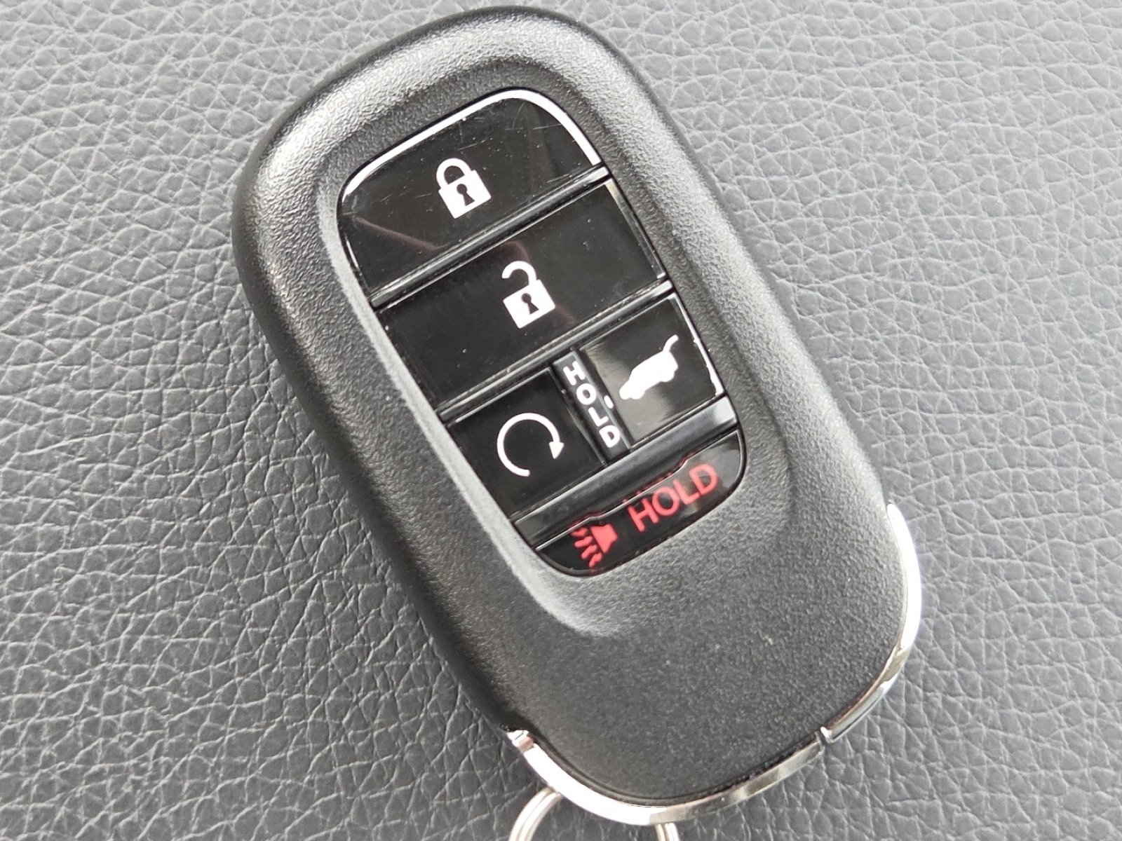 Certified 2025 Honda Pilot Touring image 38
