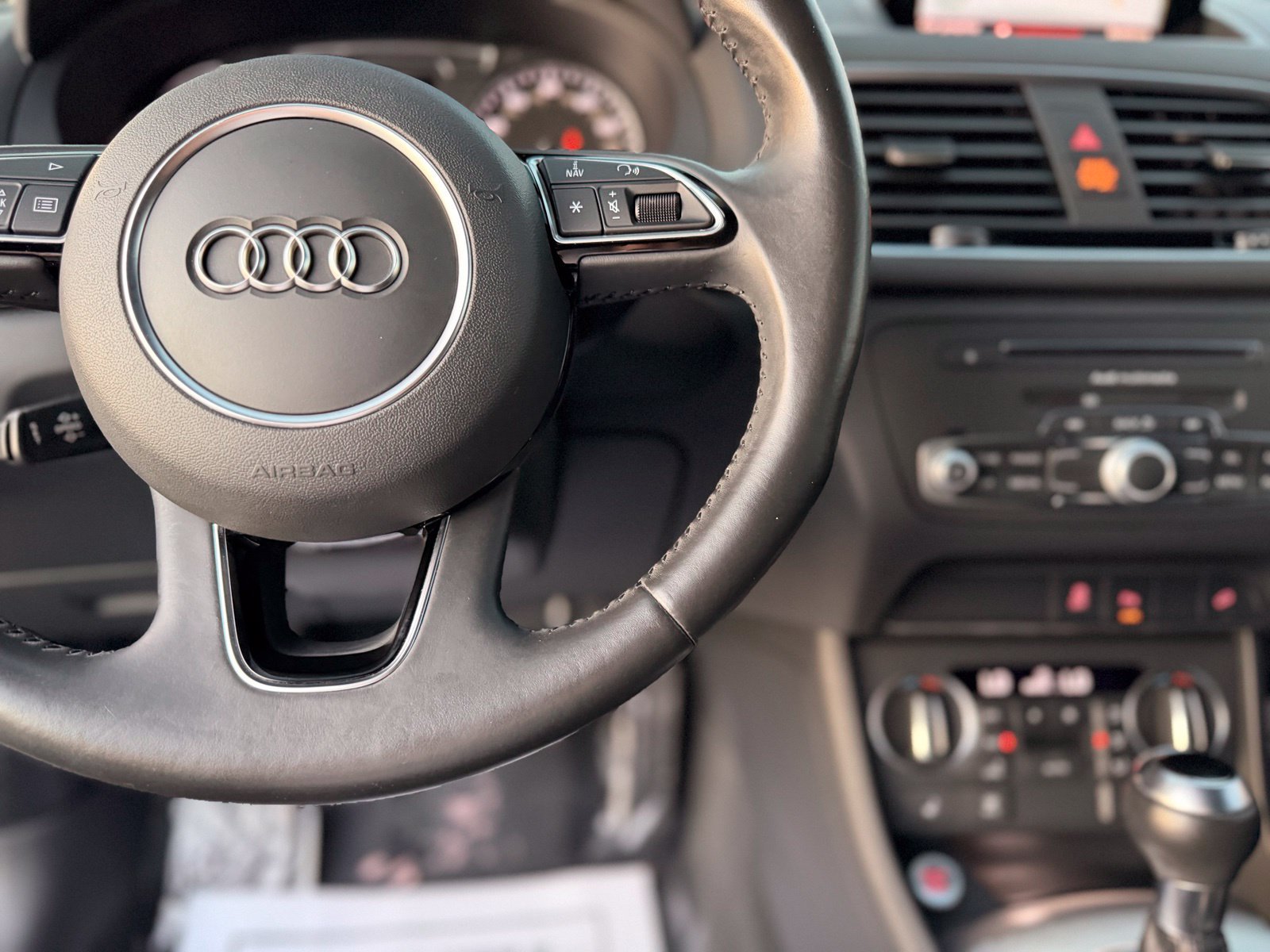 Used 2018 Audi Q3 2.0T Premium FWD image 20