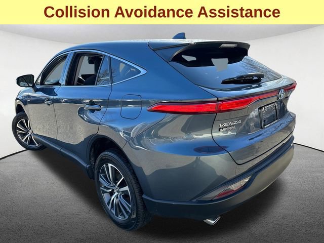 Certified 2021 Toyota Venza LE w/ Carpet Mat Package (TMS) image 9