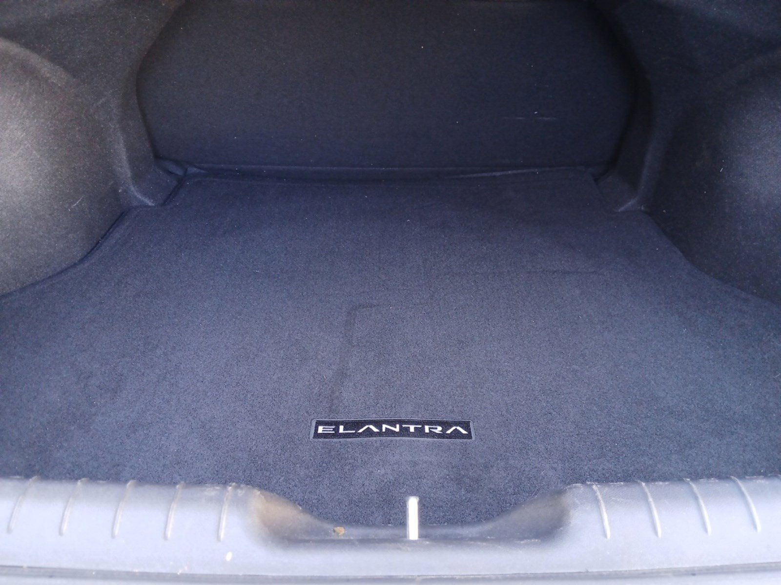 Used 2023 Hyundai Elantra SEL image 16