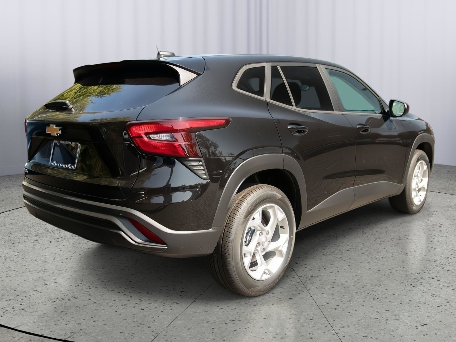 New 2026 Chevrolet Trax LS w/ LS Convenience Package FWD image 7
