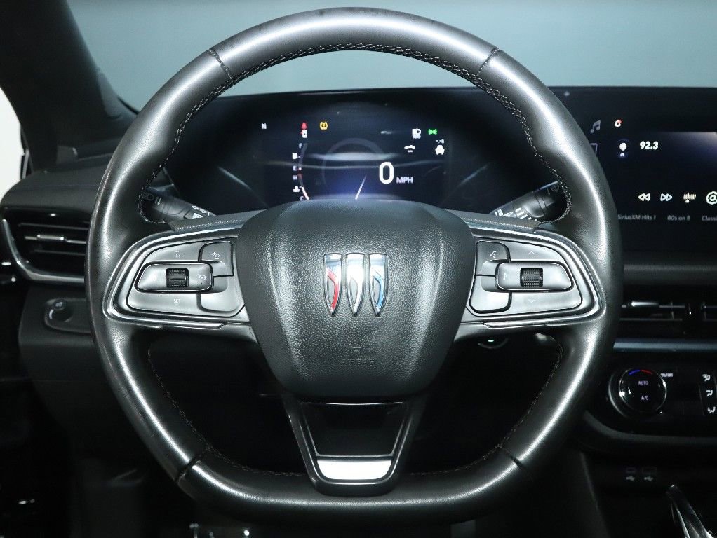 Used 2025 Buick Envista Sport Touring w/ Convenience II Package FWD image 23