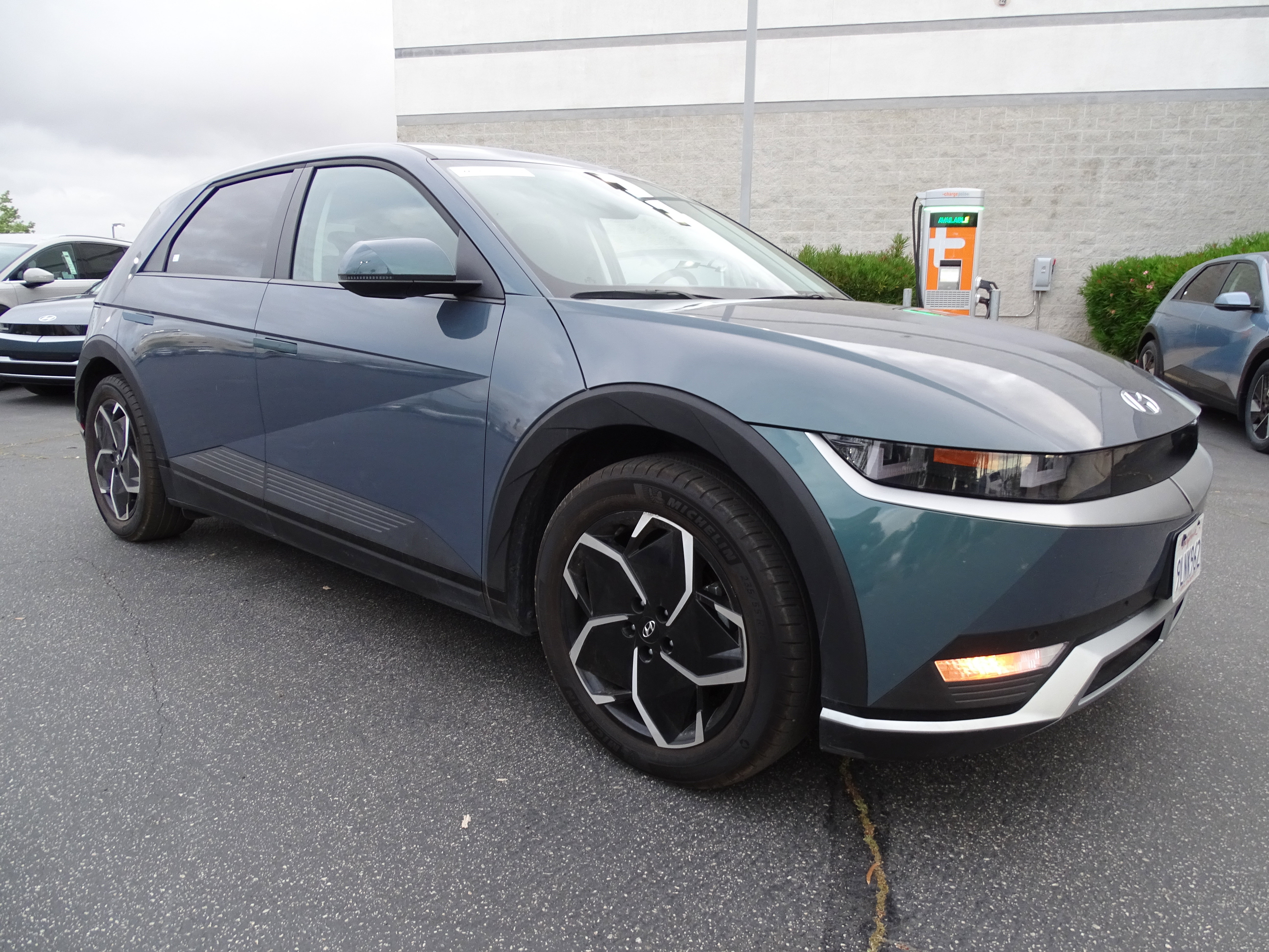 Used 2024 Hyundai Ioniq 5 SEL image 3