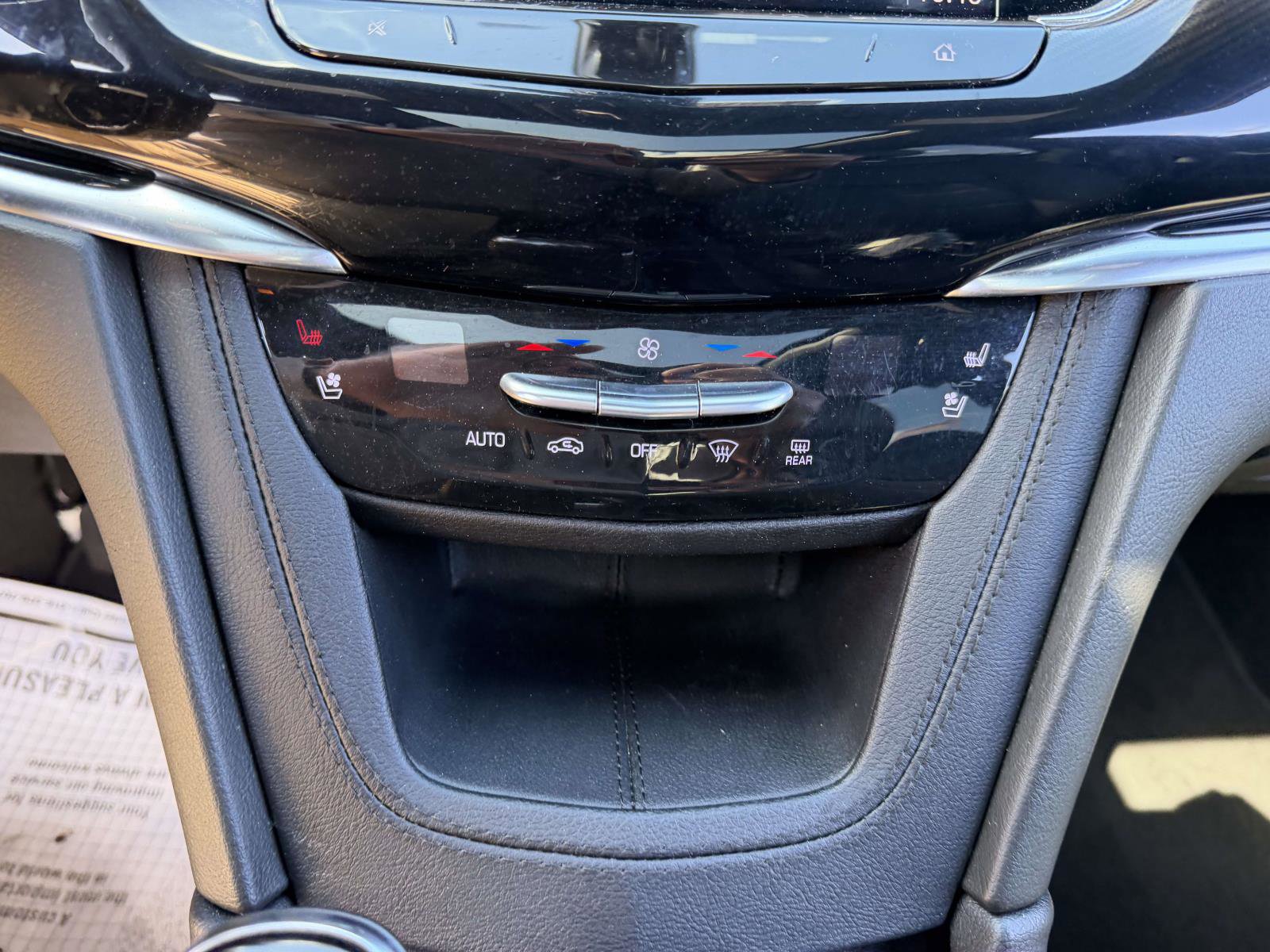 Certified 2023 Cadillac XT6 Premium Luxury w/ Platinum Package AWD/4WD image 32