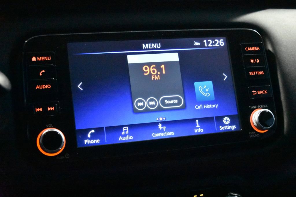 Used 2024 Nissan Kicks SR w/ SR Premium Package image 10