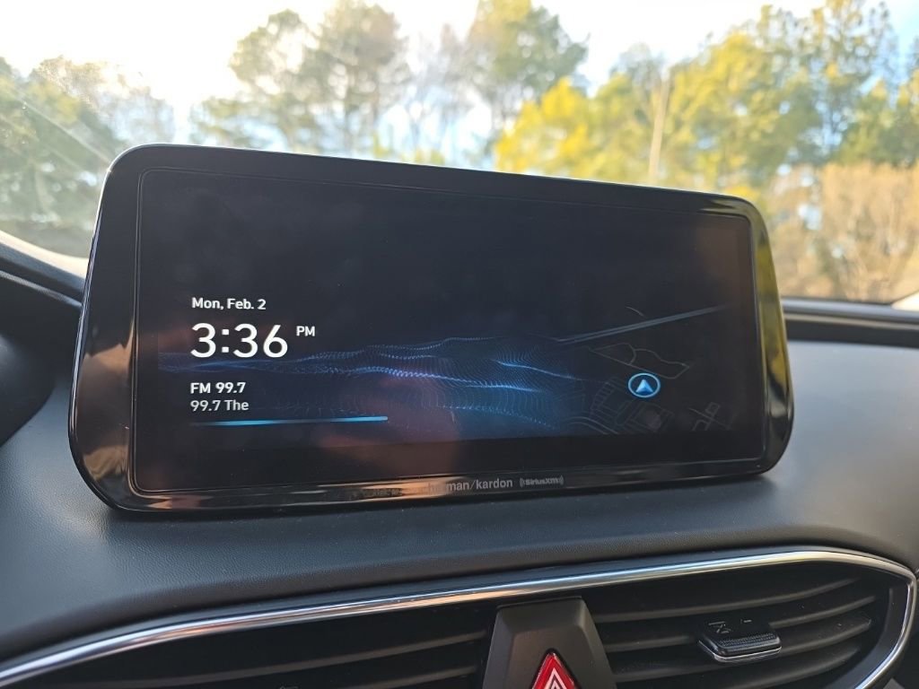 Used 2023 Hyundai Santa Fe SEL w/ Premium Package image 21