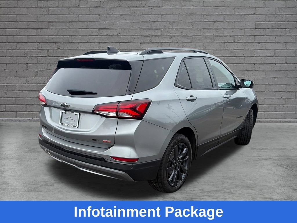 Used 2024 Chevrolet Equinox RS w/ RS Leather Package AWD/4WD image 9