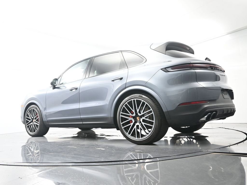 Certified 2026 Porsche Cayenne S AWD/4WD image 47
