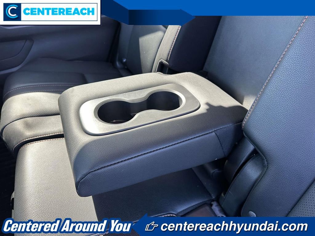 Used 2022 Honda Pilot TrailSport image 12