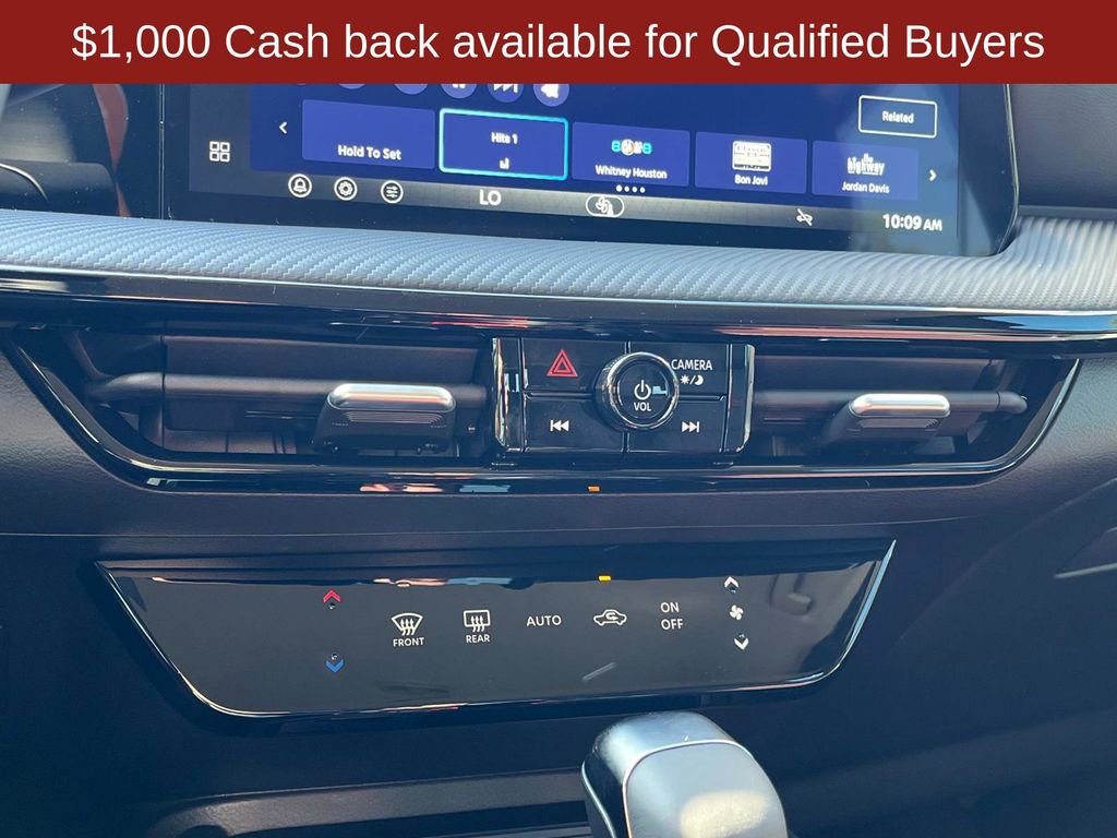 New 2026 Nissan Kicks SR image 28