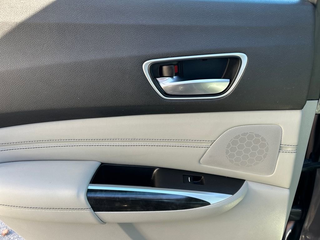 Used 2018 Acura TLX V6 w/ Technology Package image 22